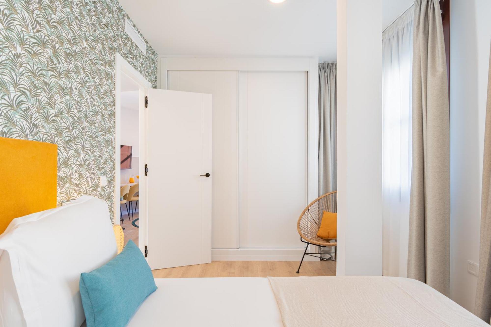 Feelathome Atarazanas Apartments Malaga Luaran gambar