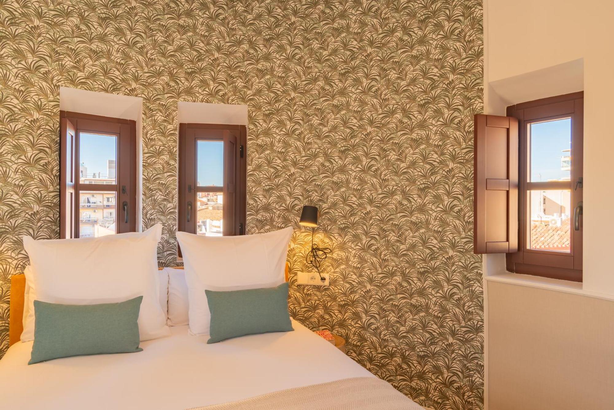 Feelathome Atarazanas Apartments Malaga Luaran gambar