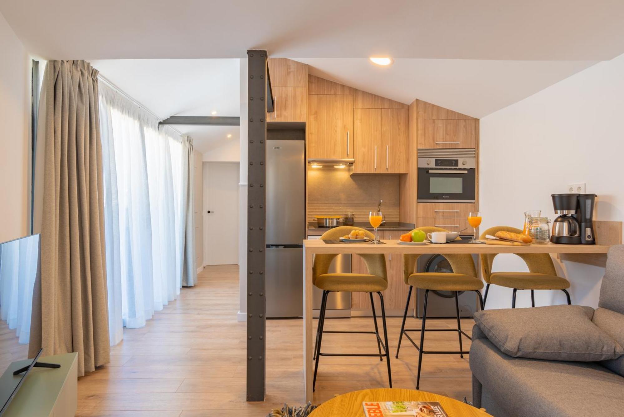 Feelathome Atarazanas Apartments Malaga Luaran gambar