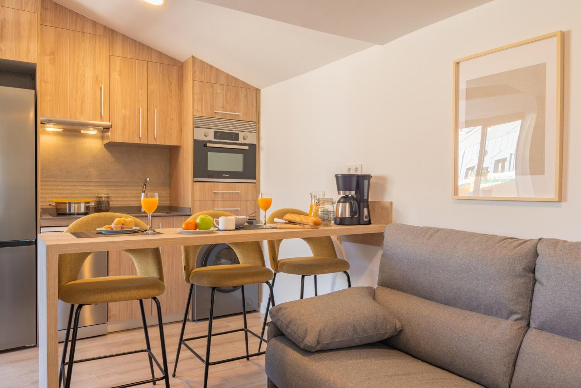 Feelathome Atarazanas Apartments Malaga Luaran gambar